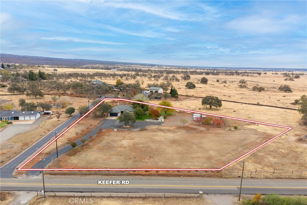3385 Keefer Road Chico, CA 95973 - Photo 39 of 40 a view of a sky from a balcony