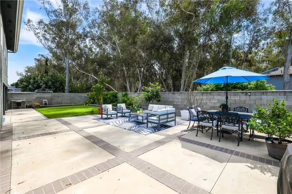 $1,650,000 | 25062 Campo Rojo, Lake Forest, CA 92630