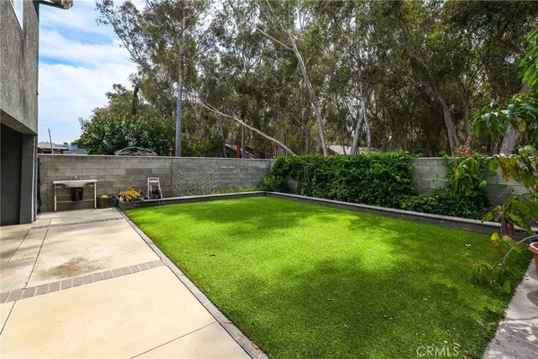 $1,650,000 | 25062 Campo Rojo, Lake Forest, CA 92630