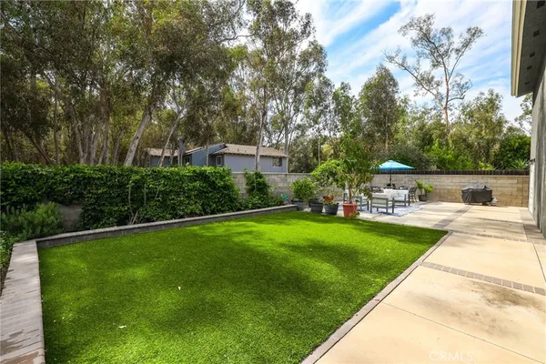 $1,650,000 | 25062 Campo Rojo, Lake Forest, CA 92630