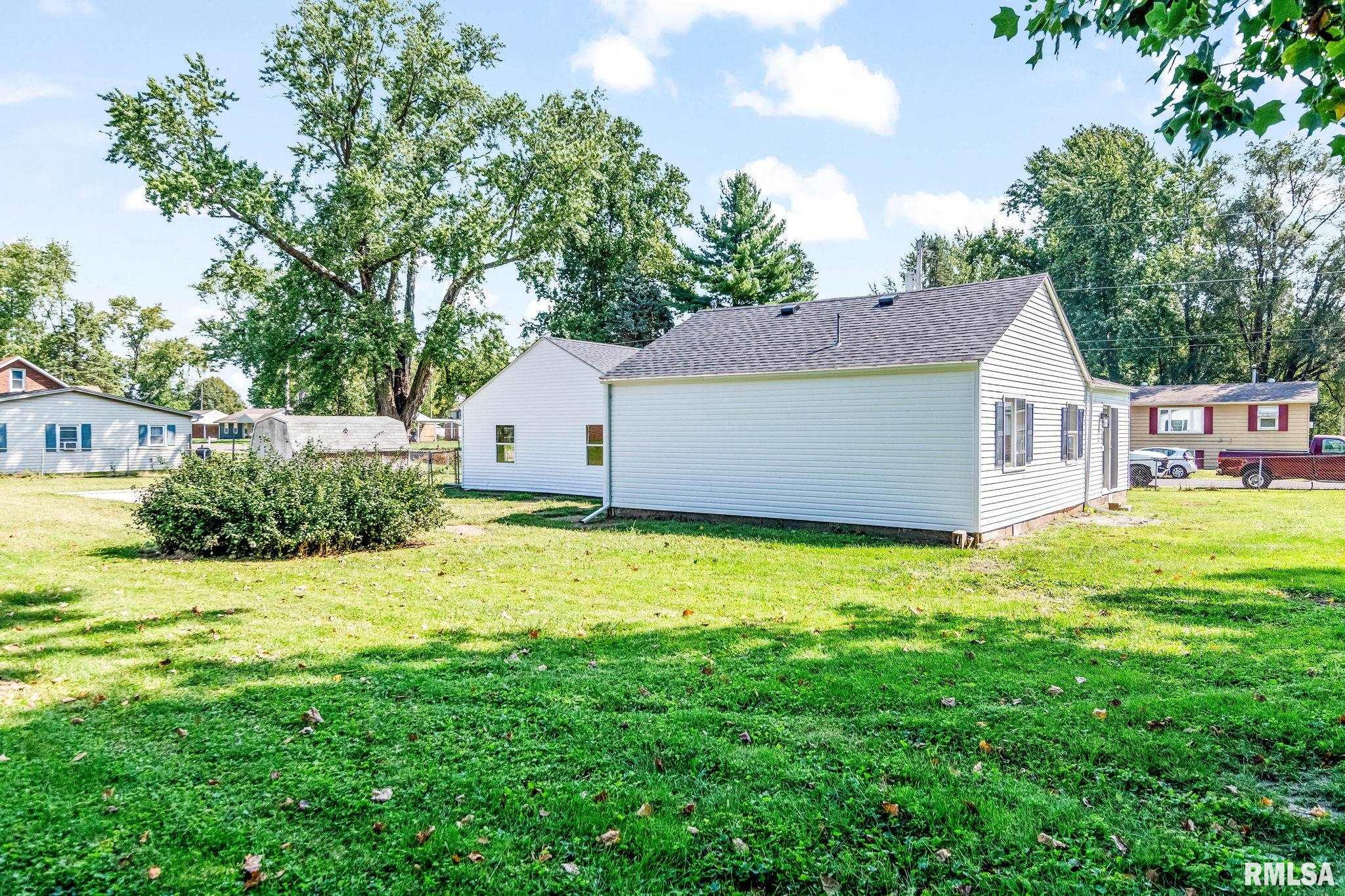 1105 North 32nd Street Springfield, IL 62702 - Photo 29 of 31 Gallery Image 29