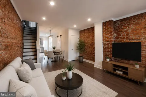 $350,000 | 2677 Aramingo Avenue, Philadelphia, PA 19125