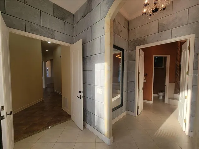 $6,500 | 10209 Thurston Groves Boulevard, Largo, FL 33778