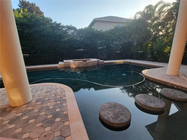 $6,500 | 10209 Thurston Groves Boulevard, Largo, FL 33778