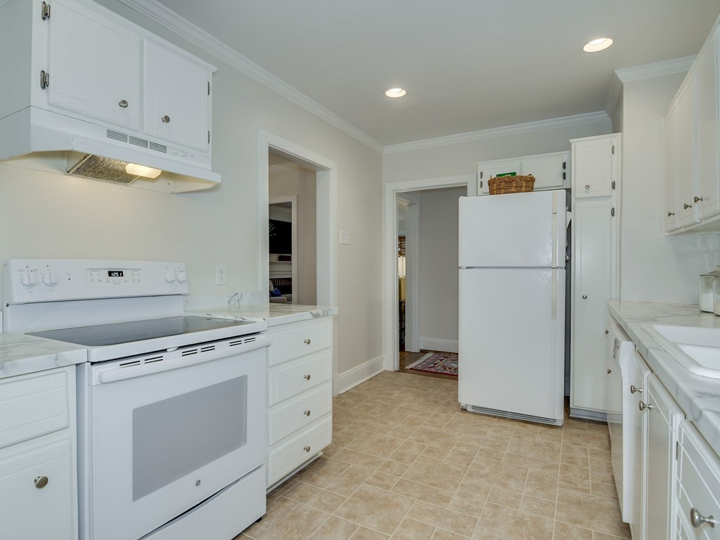 3129 Bransford Road Augusta, GA 30909 - Photo 14 of 38