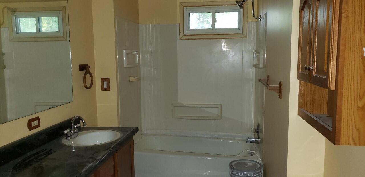 6352 White Road Muskegon, MI 49442 - Photo 8 of 12 thumbnail_20210930_134124
