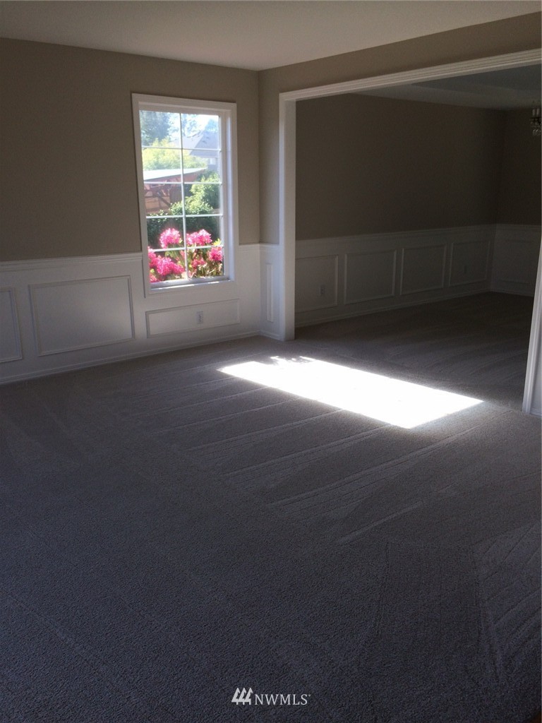 15324 Southeast 133rd Court Renton, WA 98059 - Photo 5 of 20 Gallery Image 5