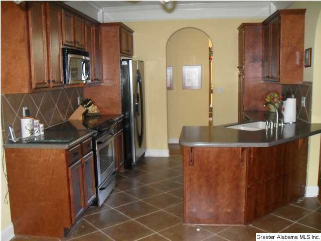 1346 Caliston Way Pelham, AL 35124 - Photo 9 of 32
