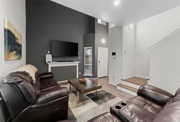 $1,850 | 1920 Augusta Drive, Unit 30, Houston, TX 77057