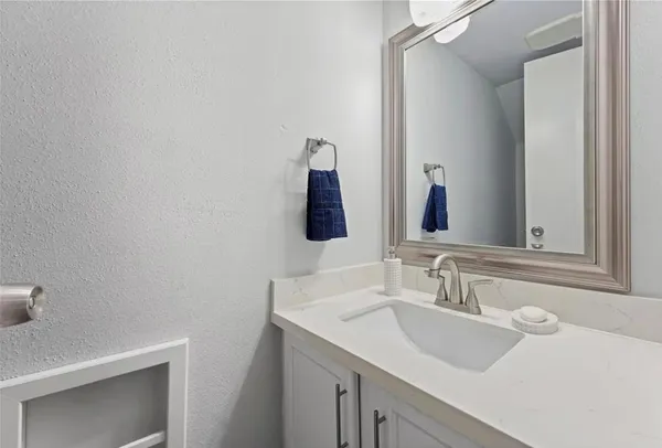 $1,850 | 1920 Augusta Drive, Unit 30, Houston, TX 77057