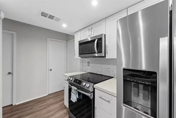 $1,850 | 1920 Augusta Drive, Unit 30, Houston, TX 77057