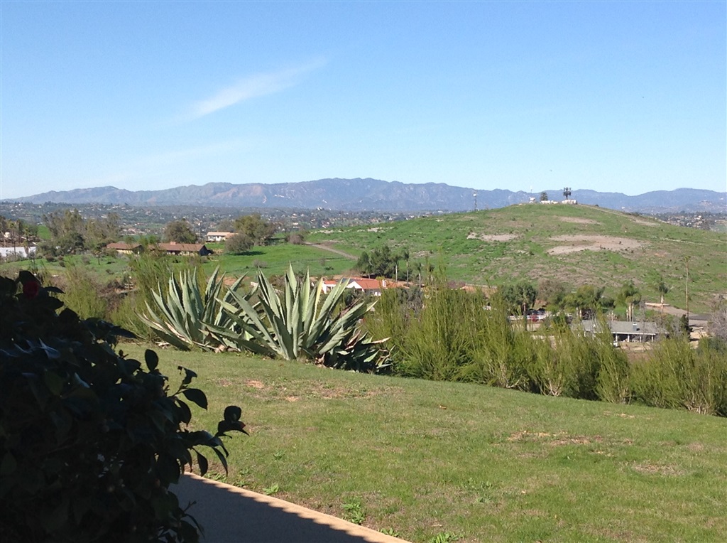 7341 West Lilac Road Bonsall, CA 92003 - Photo 3 of 25