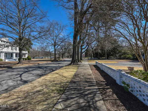 $352,999 | 804 Park Avenue, Goldsboro, NC 27530