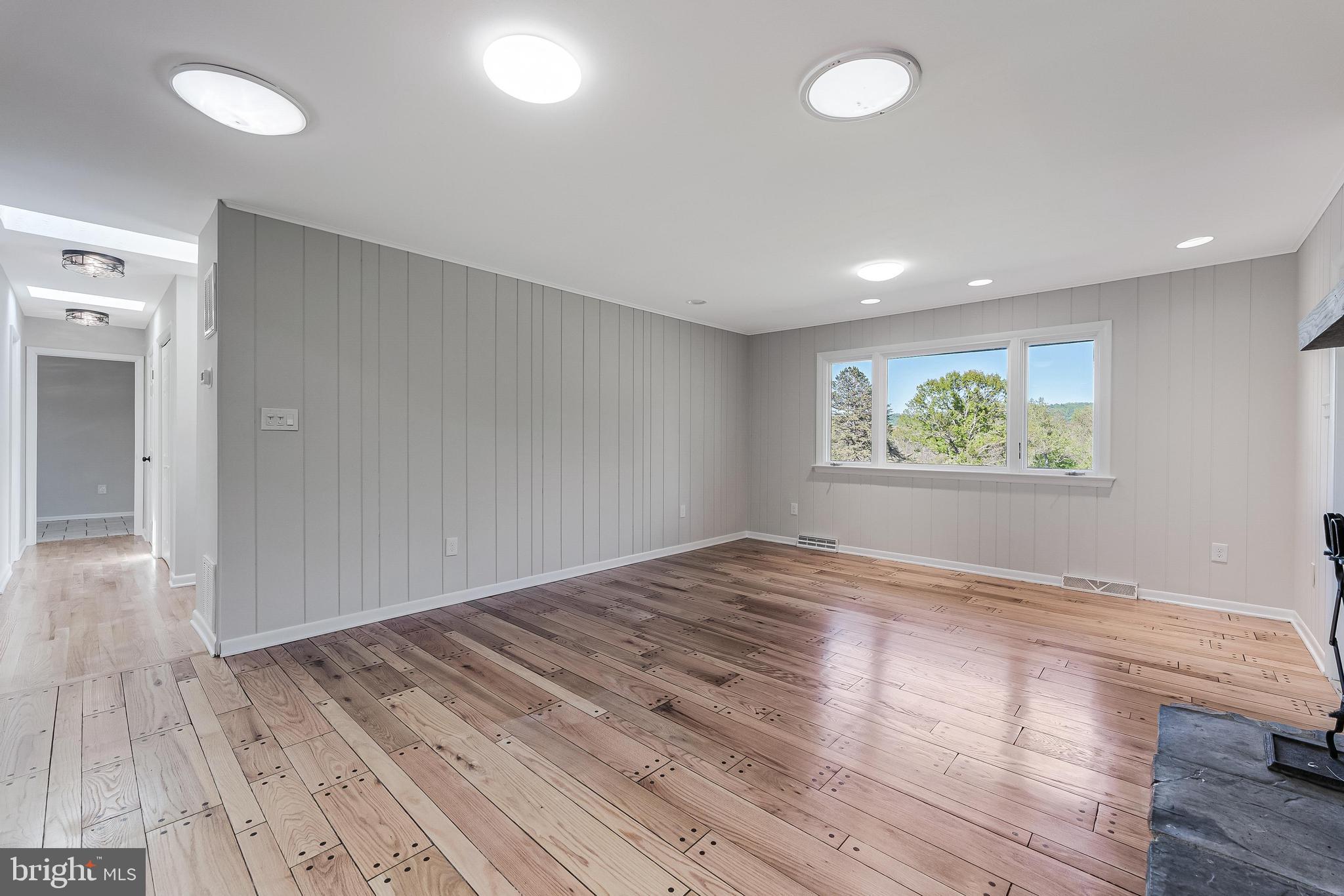 6891 Wilson Road Marshall, VA 20115 - Photo 55 of 118 Bright, airy space with natural light.