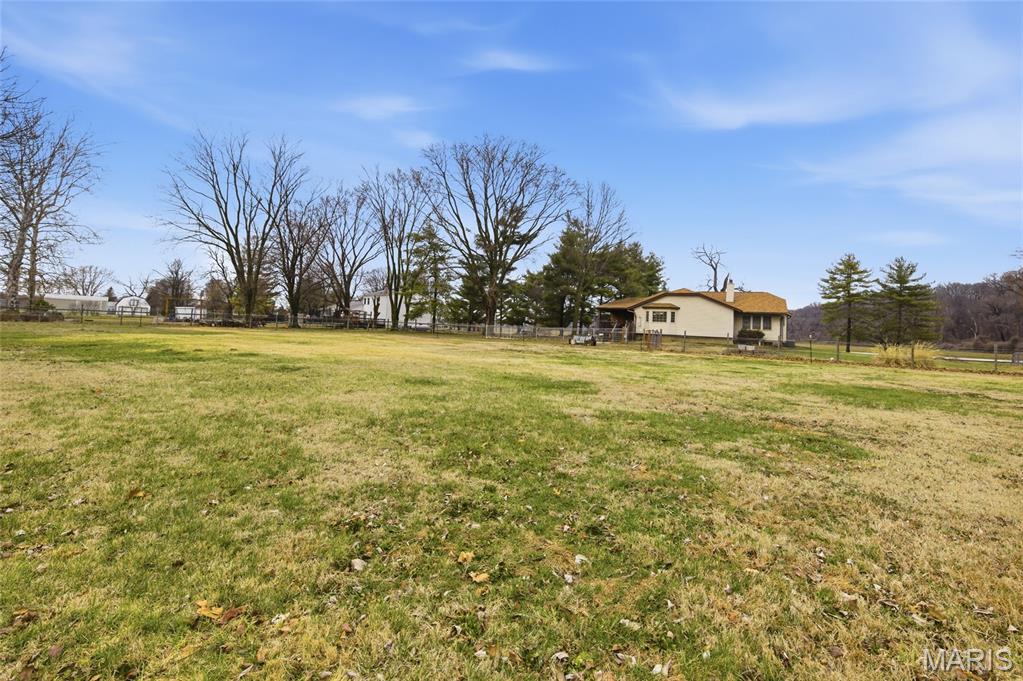1436 Teson Road Hazelwood, MO 63042 - Photo 43 of 52