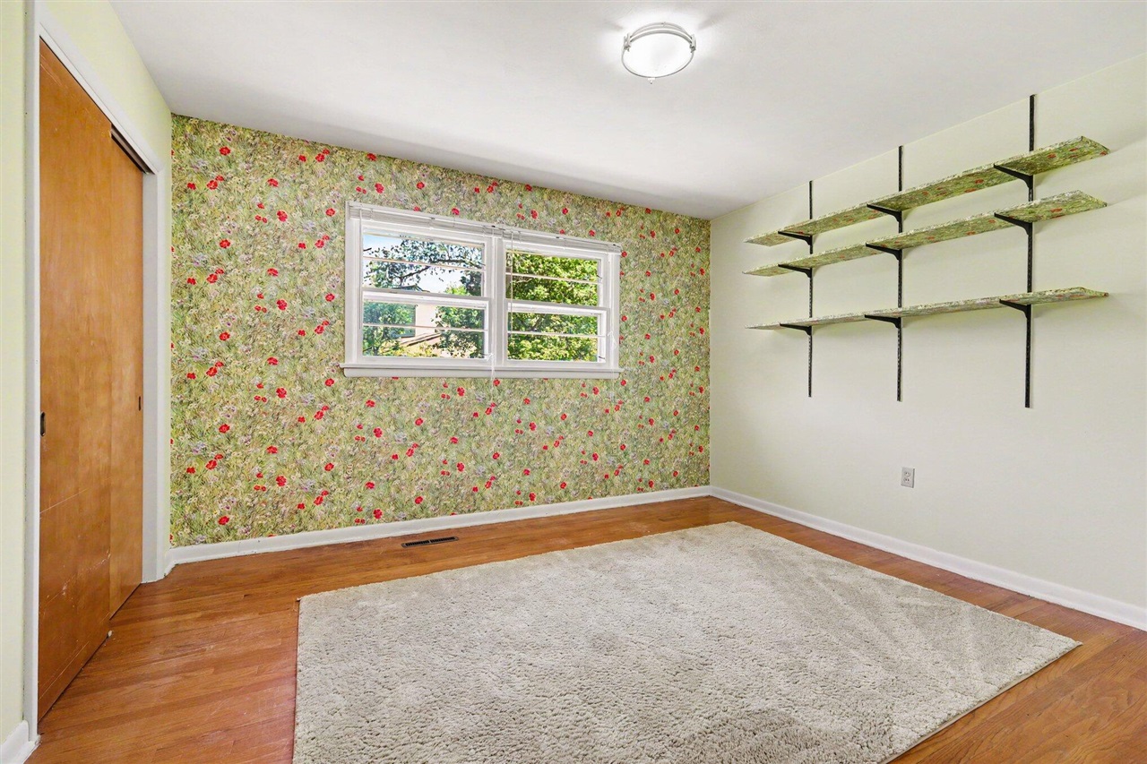 312 Cedar Street Wayland, MI 49348 - Photo 12 of 35