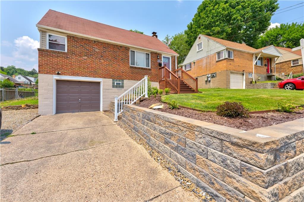 422 Beulah Road Pittsburgh, PA 15235 - Photo 3 of 23