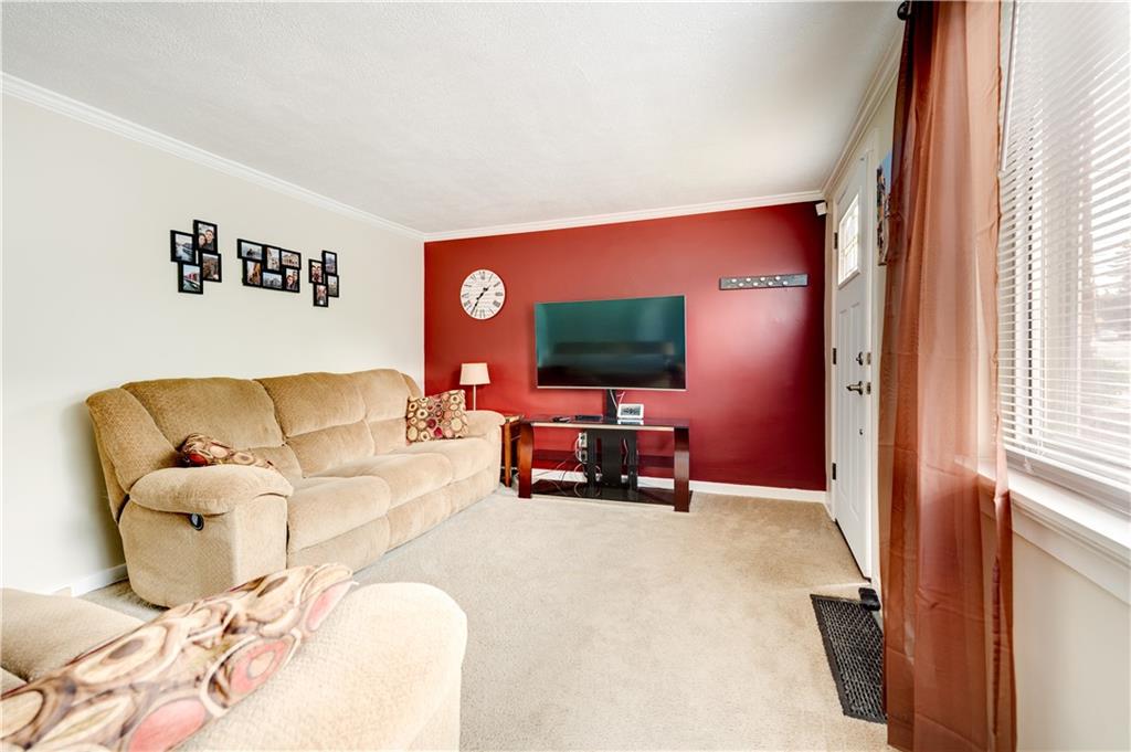 422 Beulah Road Pittsburgh, PA 15235 - Photo 6 of 23
