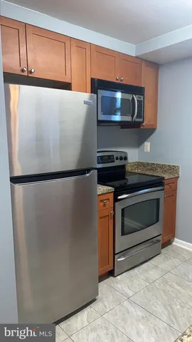 $1,700 | 1501 27th Street Southeast, Unit 109, Washington, DC 20020