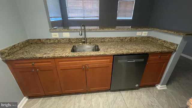 $1,700 | 1501 27th Street Southeast, Unit 109, Washington, DC 20020