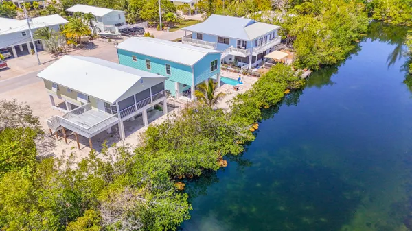 $799,000 | 75 Lobstertail Road, Big Pine Key, FL 33043