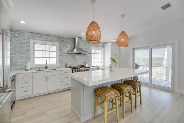 $799,000 | 75 Lobstertail Road, Big Pine Key, FL 33043