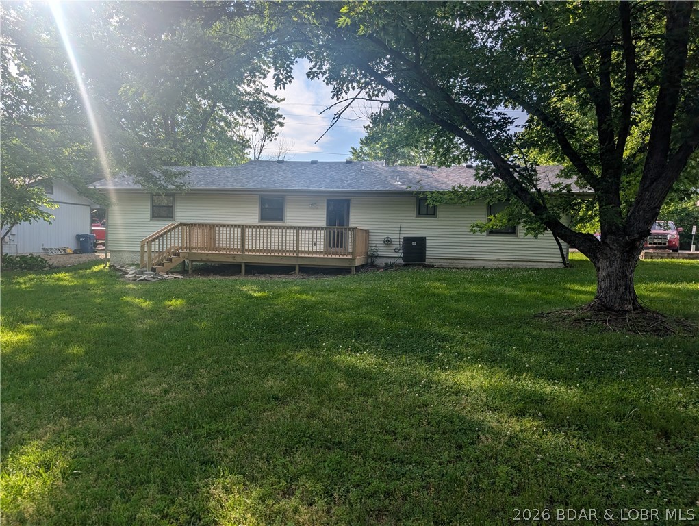 278 Ball Park Road Camdenton, MO 65020 - Photo 5 of 24 Back deck