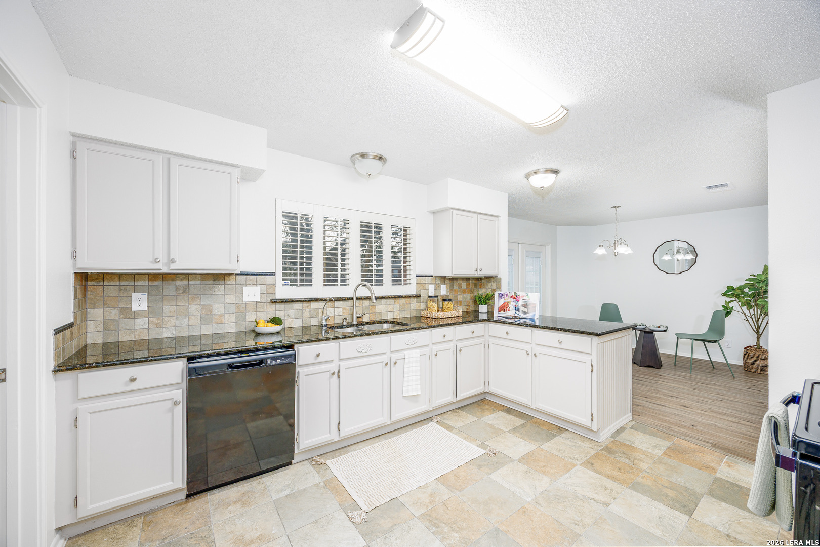 7414 Forest Streme Live Oak, TX 78233 - Photo 18 of 40