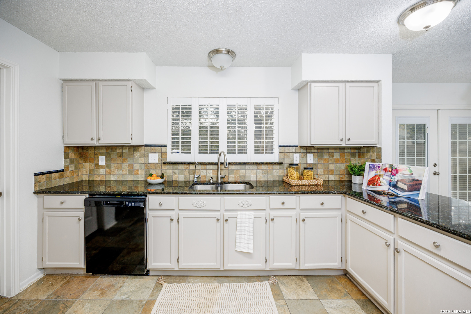 7414 Forest Streme Live Oak, TX 78233 - Photo 19 of 40