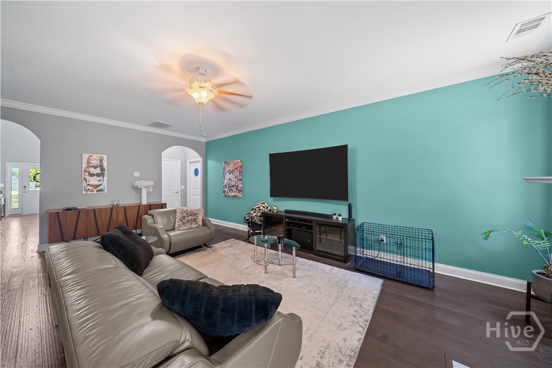 112 Altamonte Drive Guyton, GA 31312 - Photo 11 of 49 Living Room