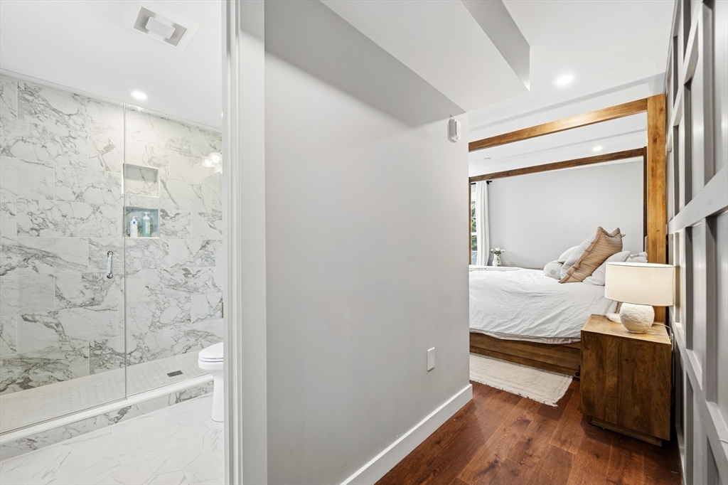 18-20 Crestway Road, Unit 5 Boston, MA 02128 - Photo 16 of 24