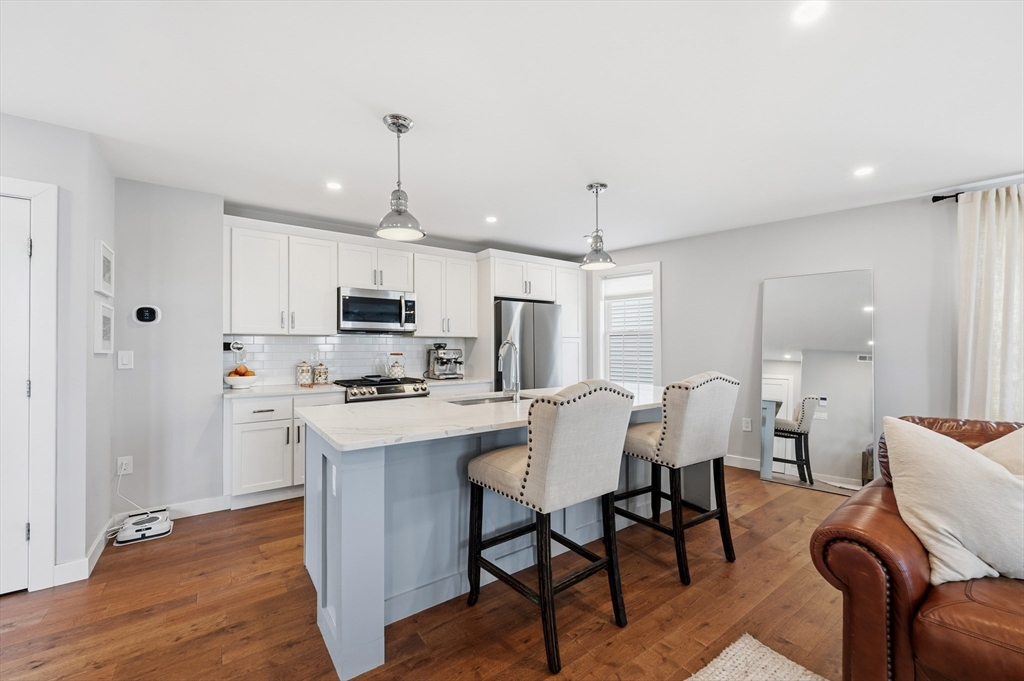 18-20 Crestway Road, Unit 5 Boston, MA 02128 - Photo 2 of 24