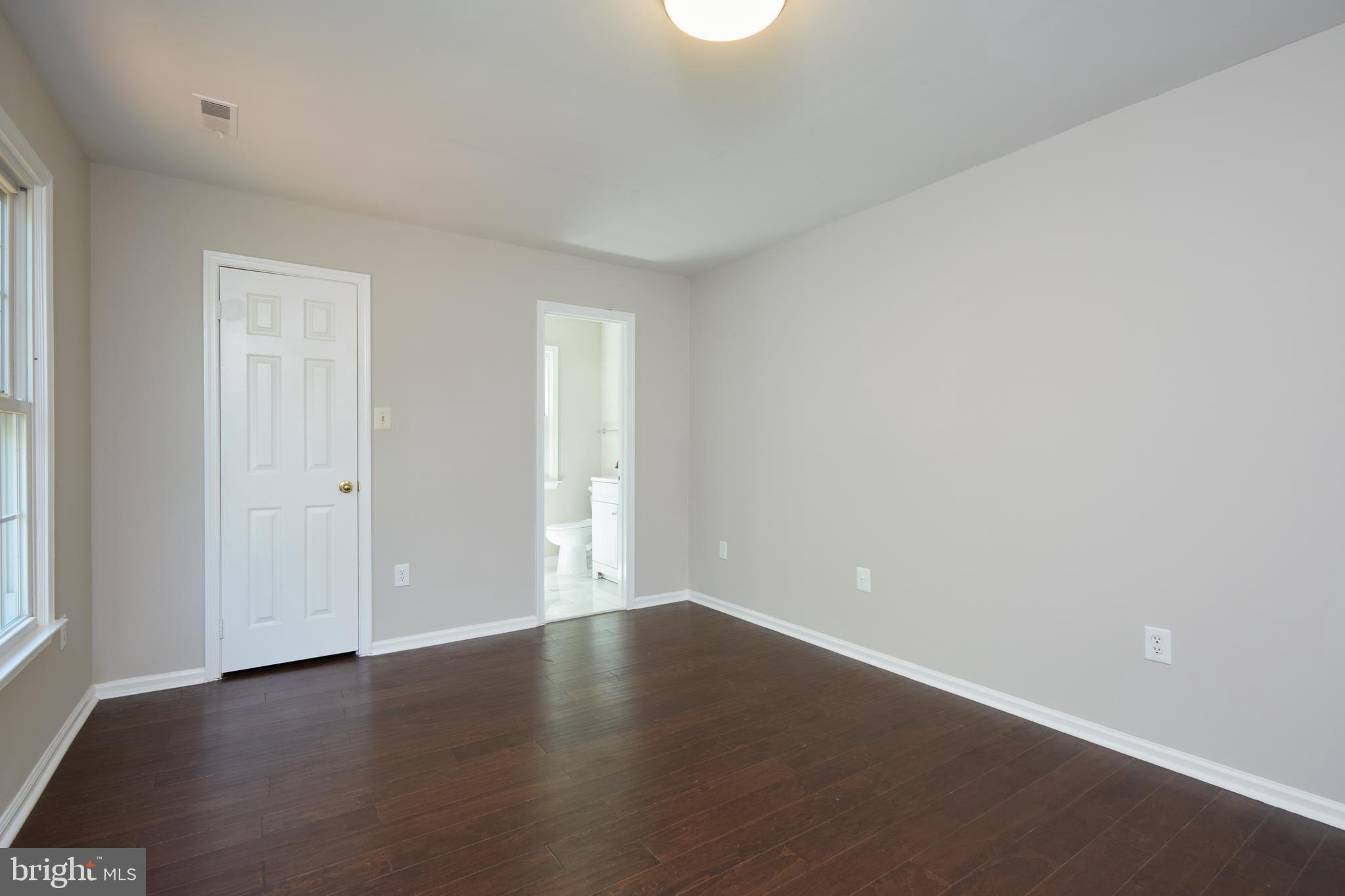 11612 Ranch Lane North Potomac, MD 20878 - Photo 16 of 42 Gallery Image 16