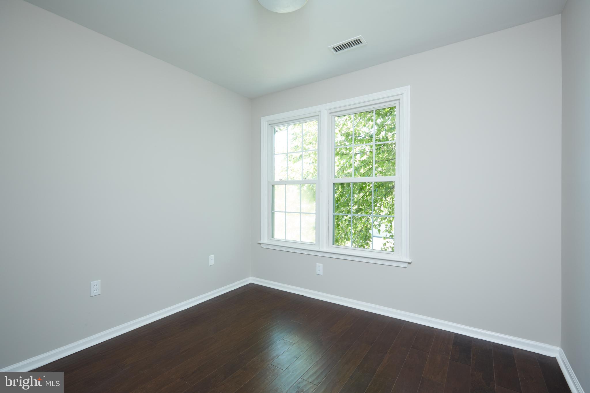 11612 Ranch Lane North Potomac, MD 20878 - Photo 19 of 42 Gallery Image 19