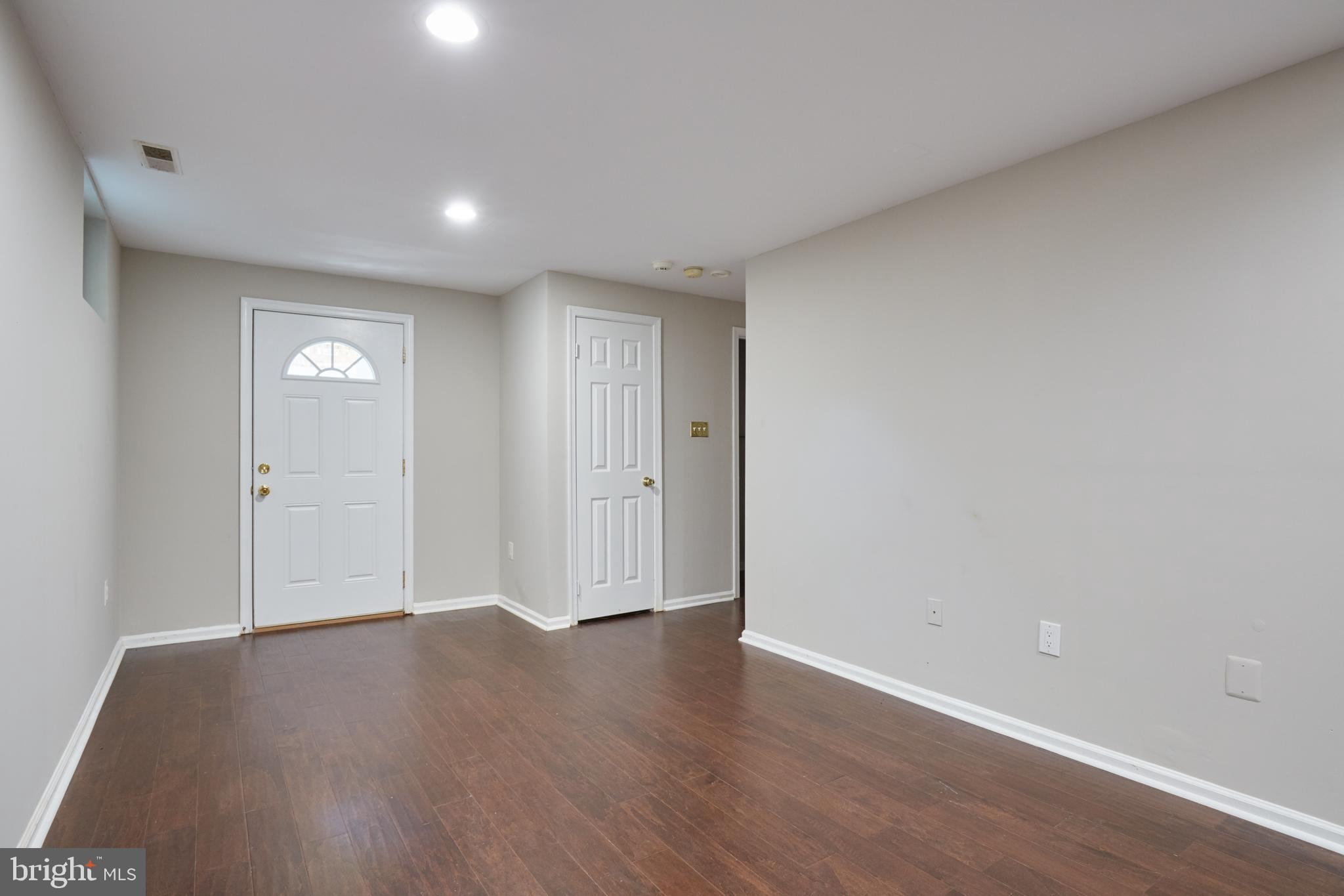 11612 Ranch Lane North Potomac, MD 20878 - Photo 26 of 42 Gallery Image 26