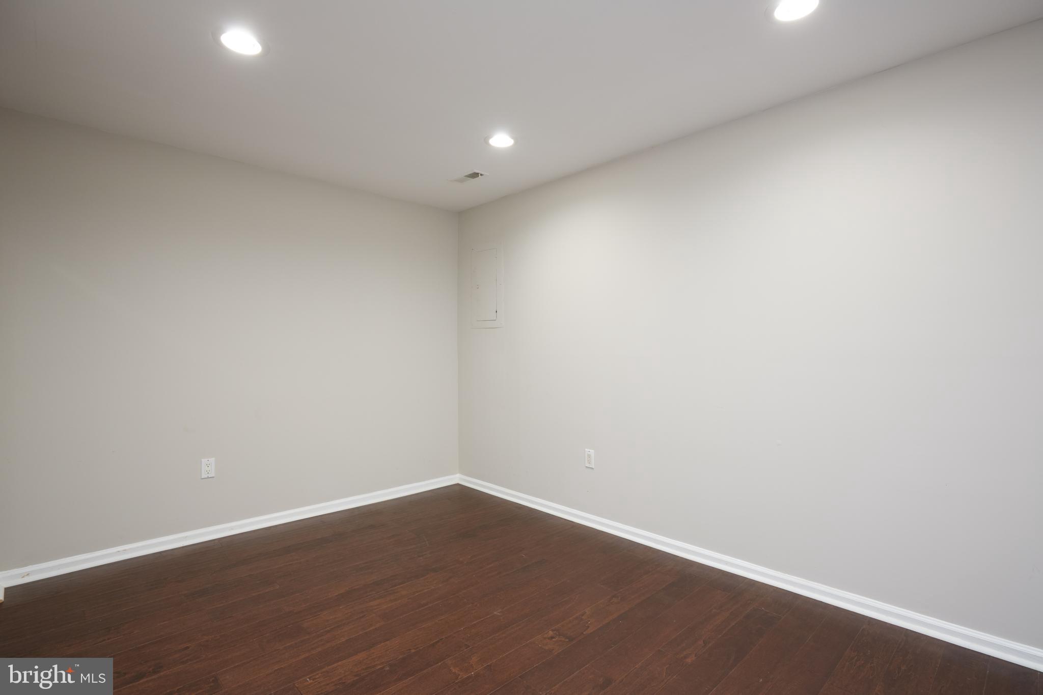 11612 Ranch Lane North Potomac, MD 20878 - Photo 28 of 42 Gallery Image 28