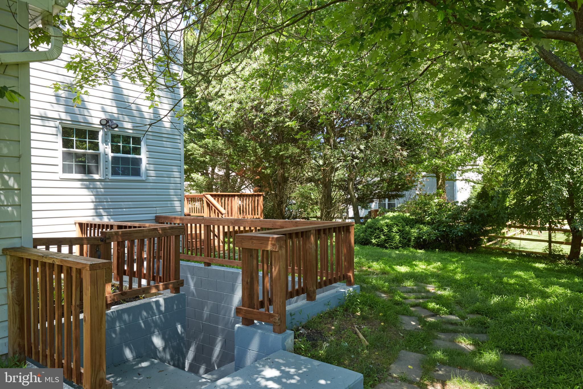 11612 Ranch Lane North Potomac, MD 20878 - Photo 37 of 42 Gallery Image 37
