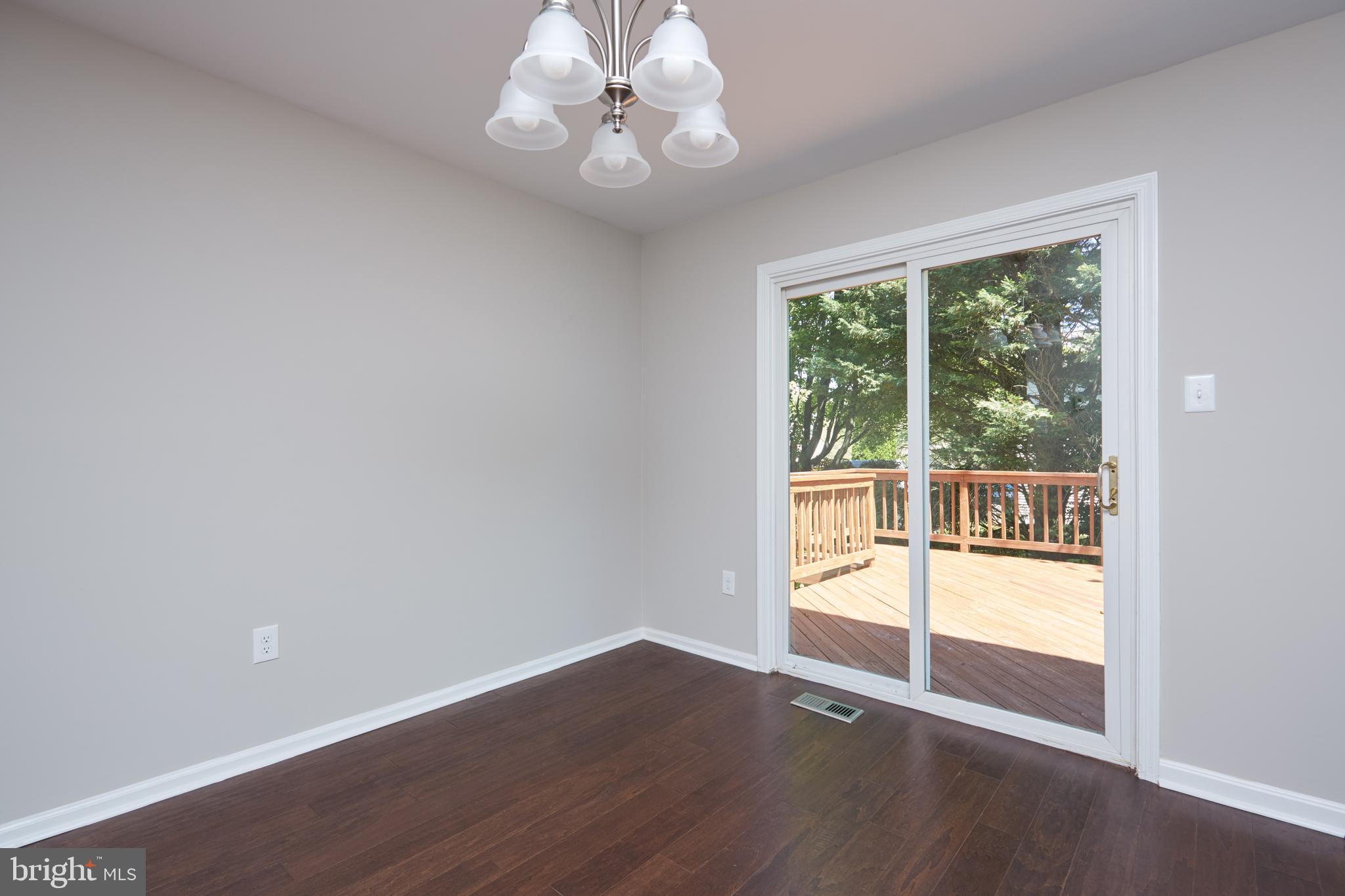11612 Ranch Lane North Potomac, MD 20878 - Photo 9 of 42 Gallery Image 9