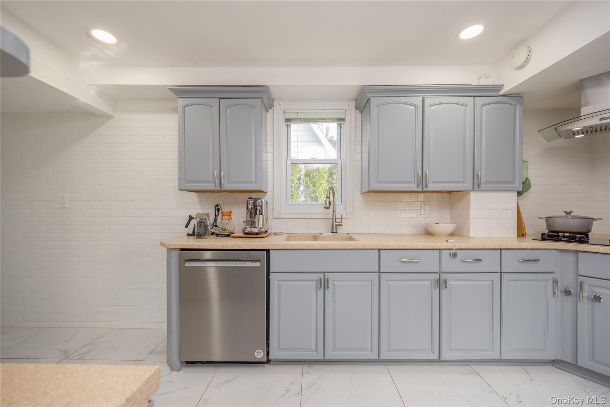 154 Bell Road Scarsdale, NY 10583 - Photo 13 of 31