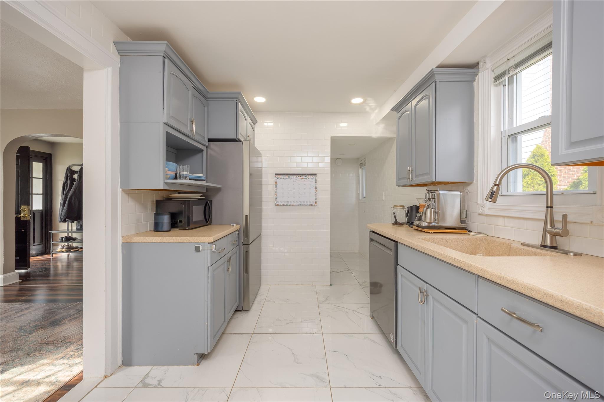 154 Bell Road Scarsdale, NY 10583 - Photo 14 of 31