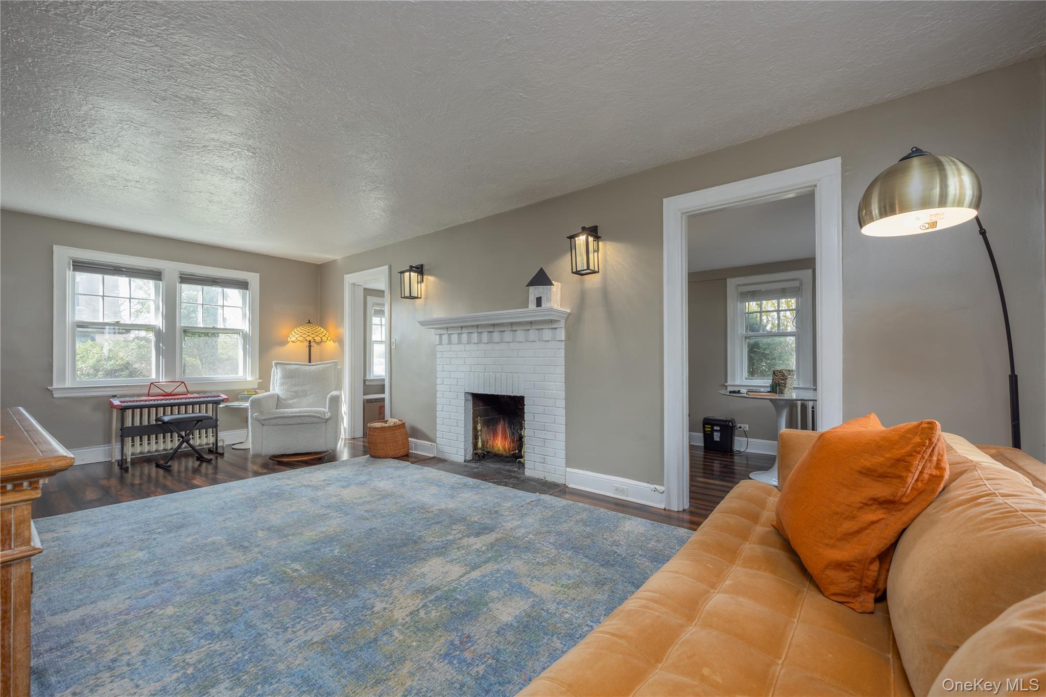 154 Bell Road Scarsdale, NY 10583 - Photo 5 of 31