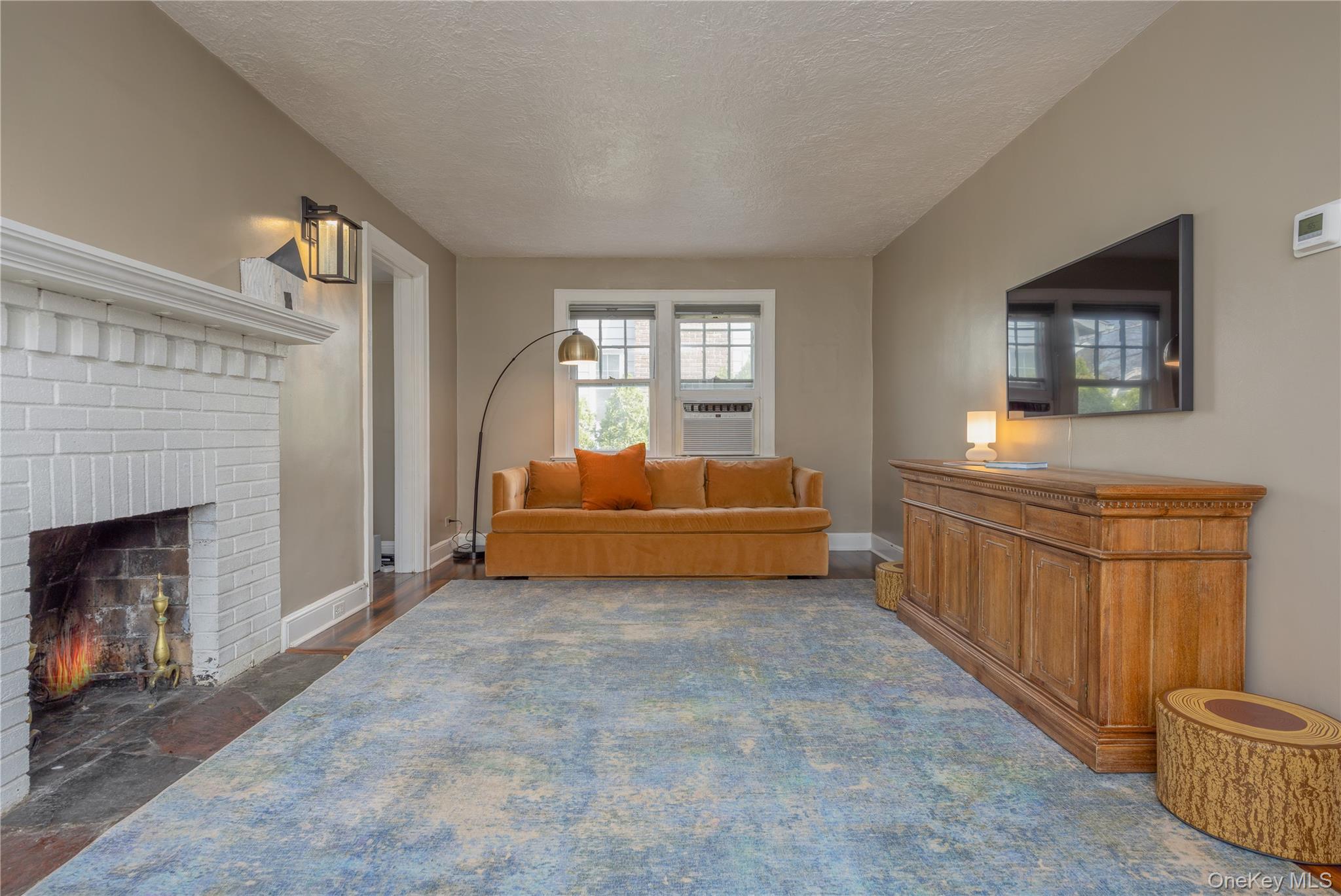 154 Bell Road Scarsdale, NY 10583 - Photo 6 of 31