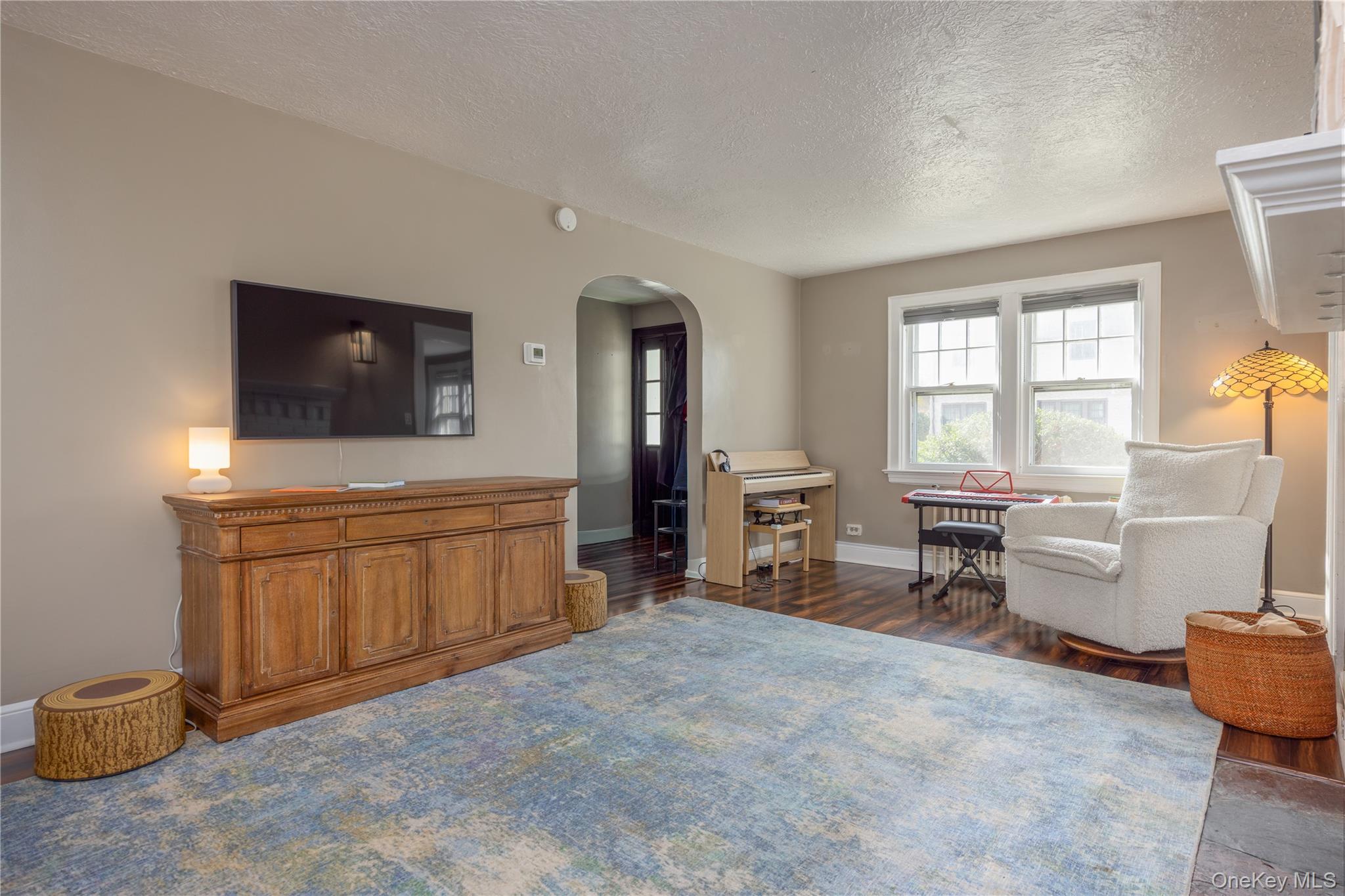 154 Bell Road Scarsdale, NY 10583 - Photo 7 of 31