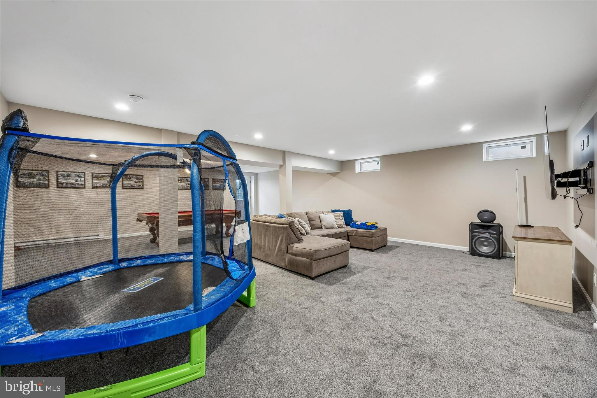 709 Shadyside Avenue Croydon, PA 19021 - Photo 30 of 40 a living room with furniture and a gym equipment