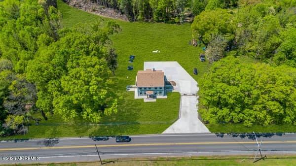 141 Arneys Mt Road Pemberton, NJ 08068 - Photo 6 of 29 a view of a yard in front of the house