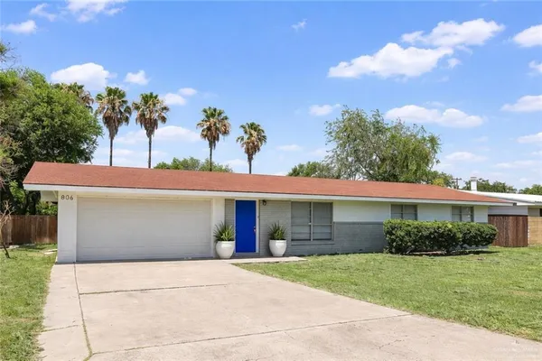 $329,500 | 806 Walnut Avenue, McAllen, TX 78501
