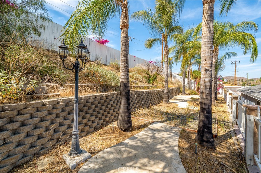29582 Toomas Circle Menifee, CA 92587 - Photo 26 of 30 a view of a yard with plants