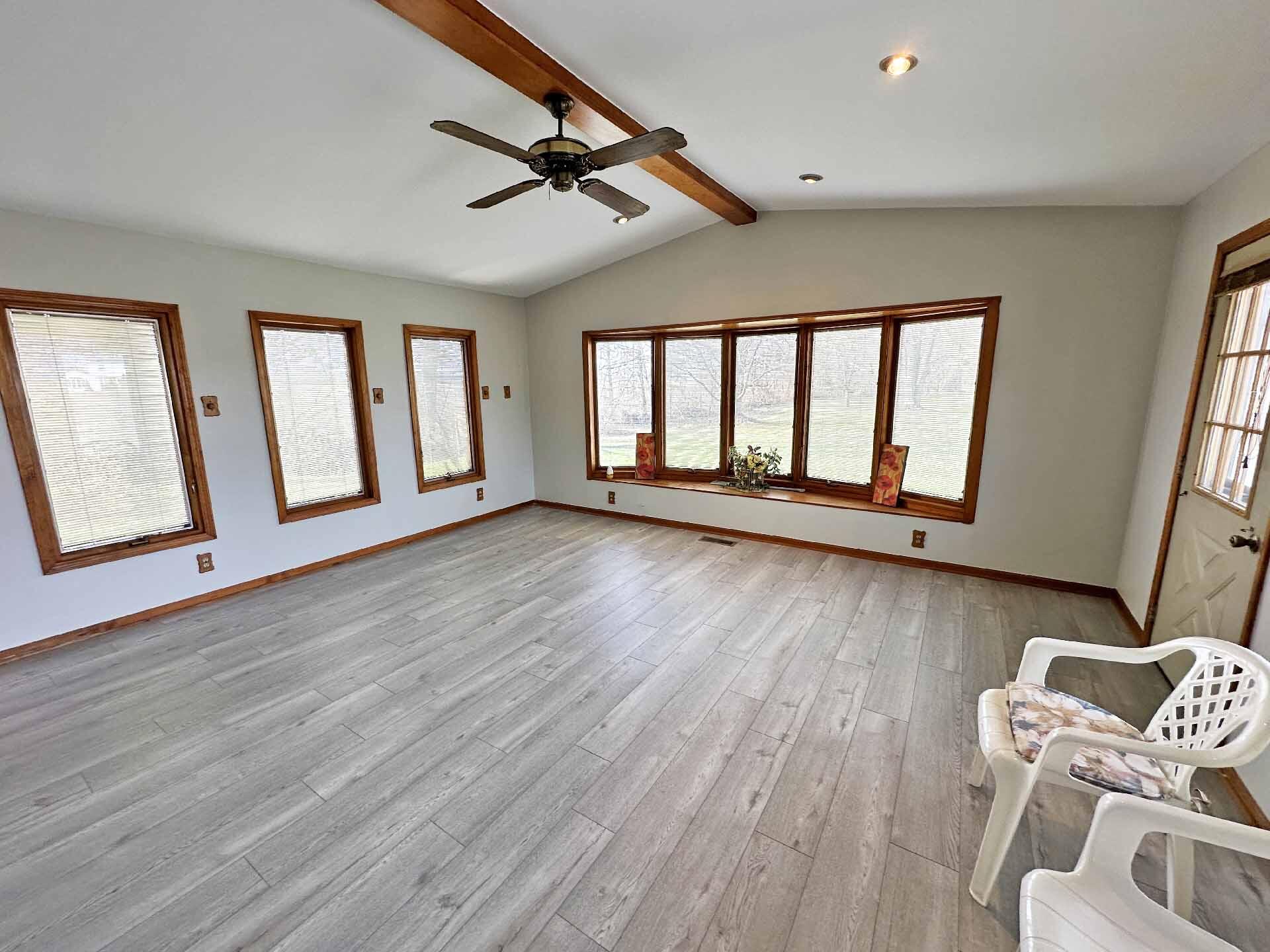 2565 Carleton Rockwood Road Carleton, MI 48117 - Photo 14 of 30 2565 Carlton-15 (2)