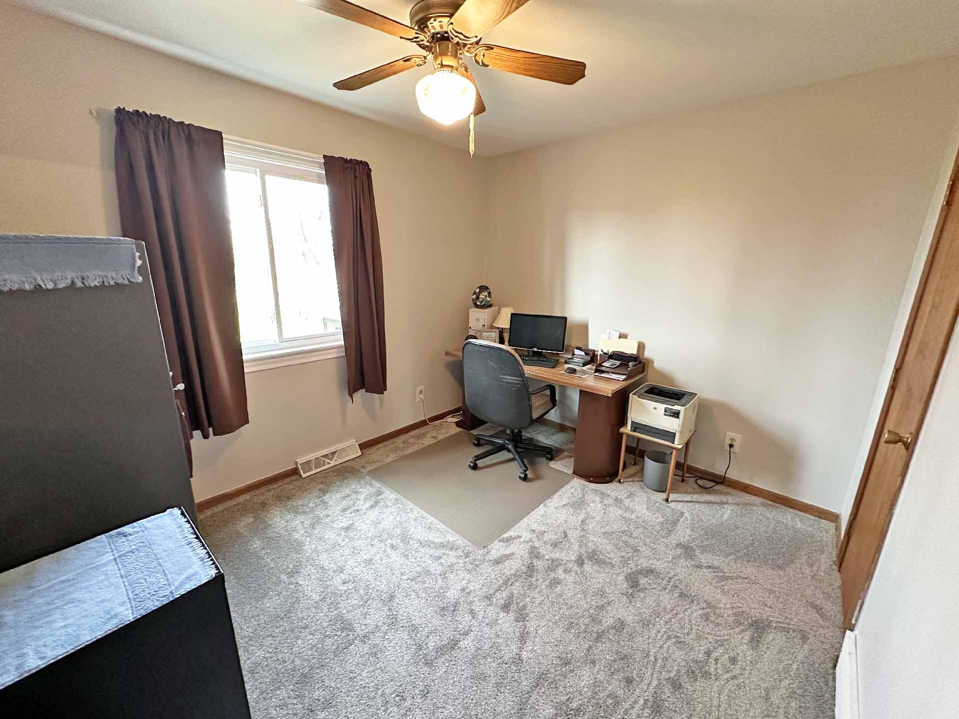2565 Carleton Rockwood Road Carleton, MI 48117 - Photo 22 of 30 2565 Carlton-23 (1)