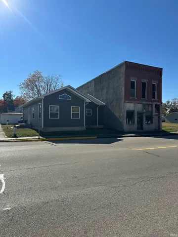 $159,900 | 420 West Main Street, Jasonville, IN 47438